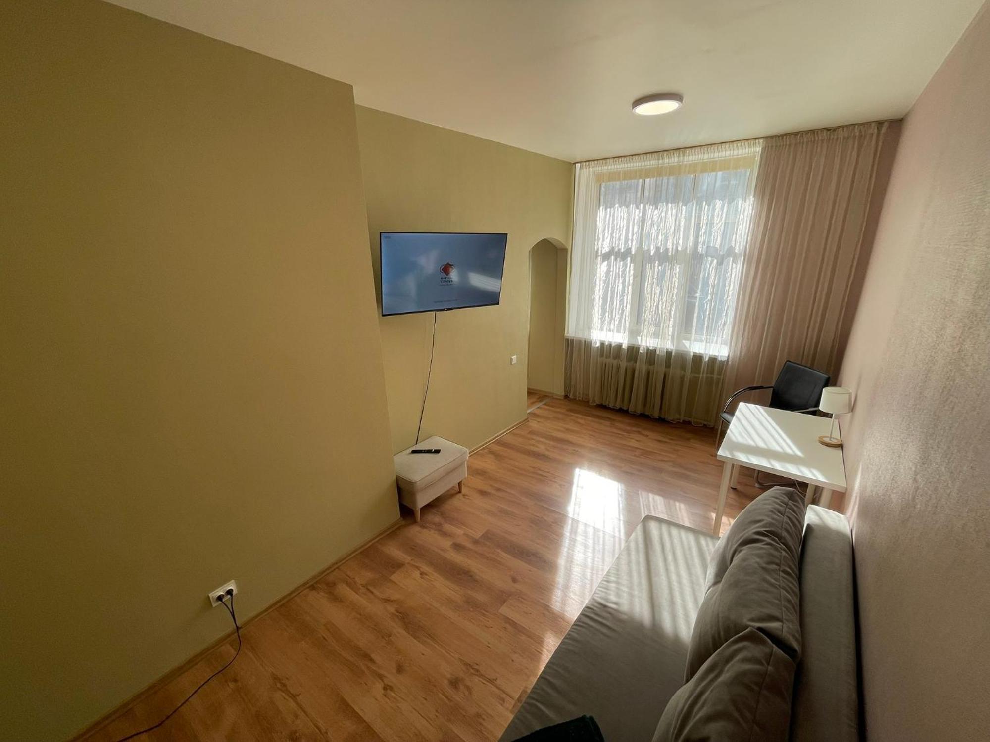 Smart & Quiet Center Apartment, Self Check-in, Tv & Wifi Riika
