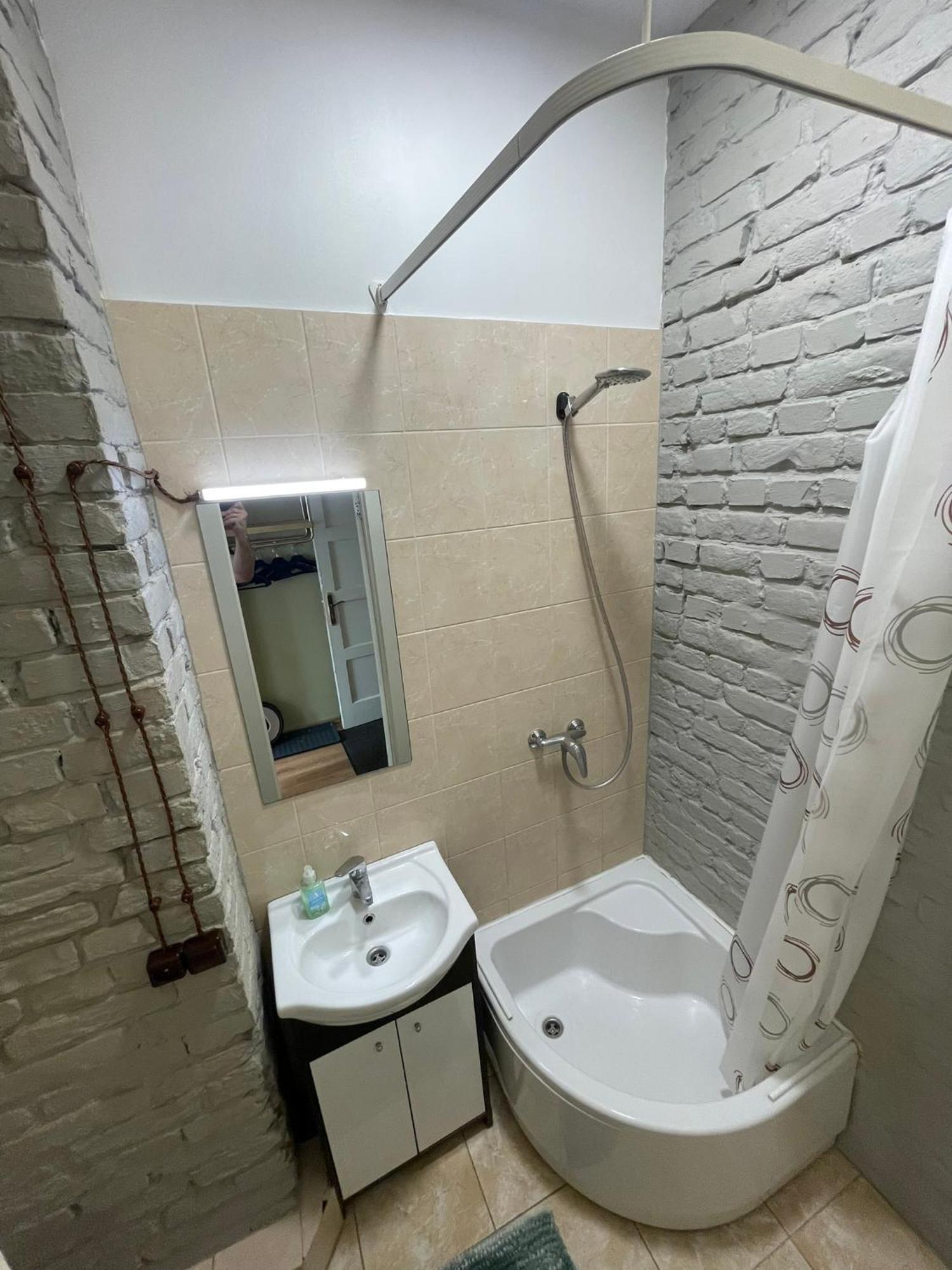 Smart & Quiet Center Apartment, Self Check-in, Tv & Wifi * Riika